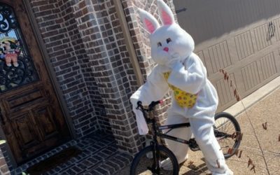EASTER BUNNY SIGHTING – DRIVE BY EASTER PARADE